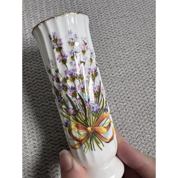 Flambro  Bone China Mini Vase Sweet Lavender ‎ Augustus Rache 1988 Signed.5" T - Picture 3 of 9